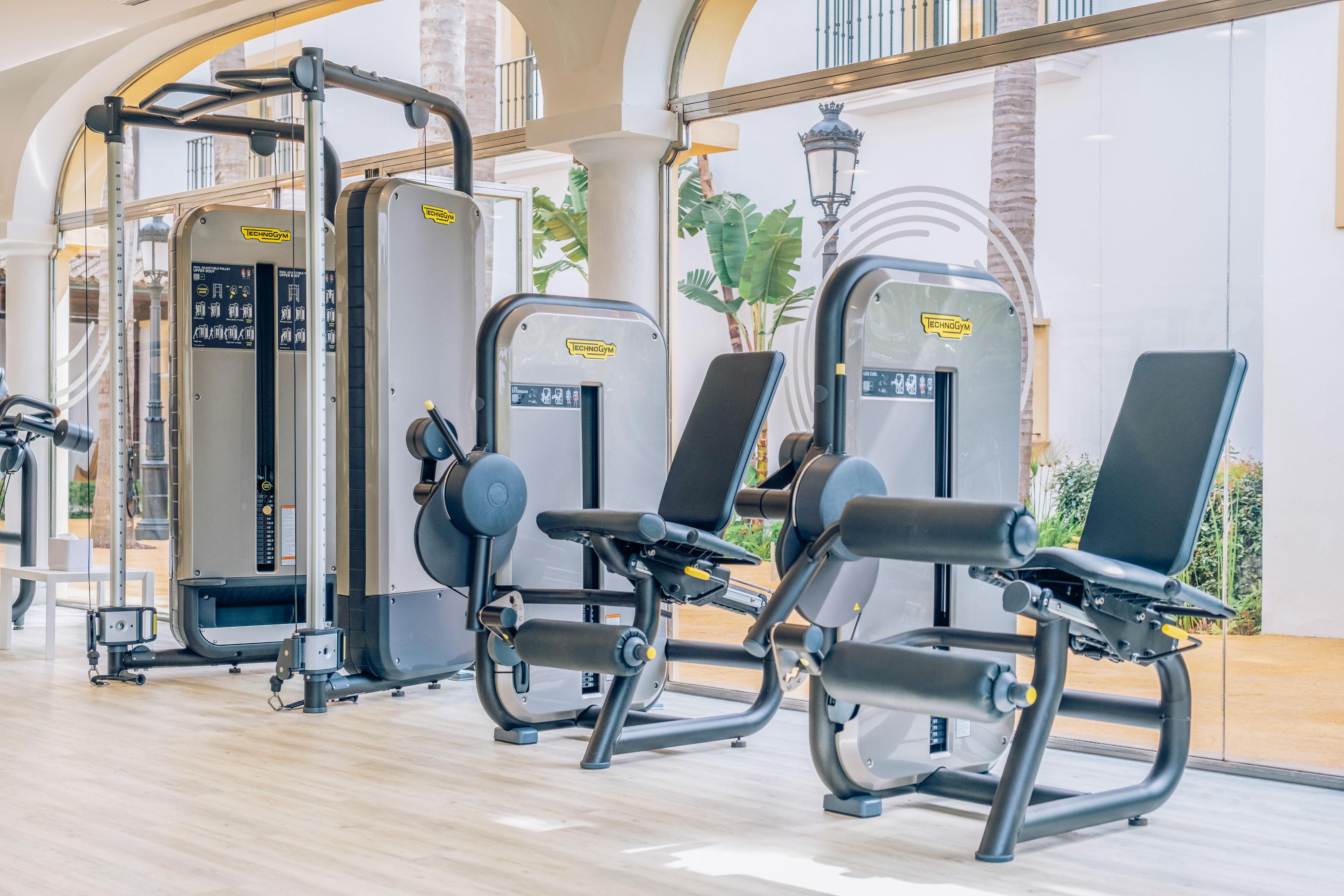 Iberostar Selection Andalucia Playa Hotel Chiclana de la Frontera Luaran gambar Technogym selection