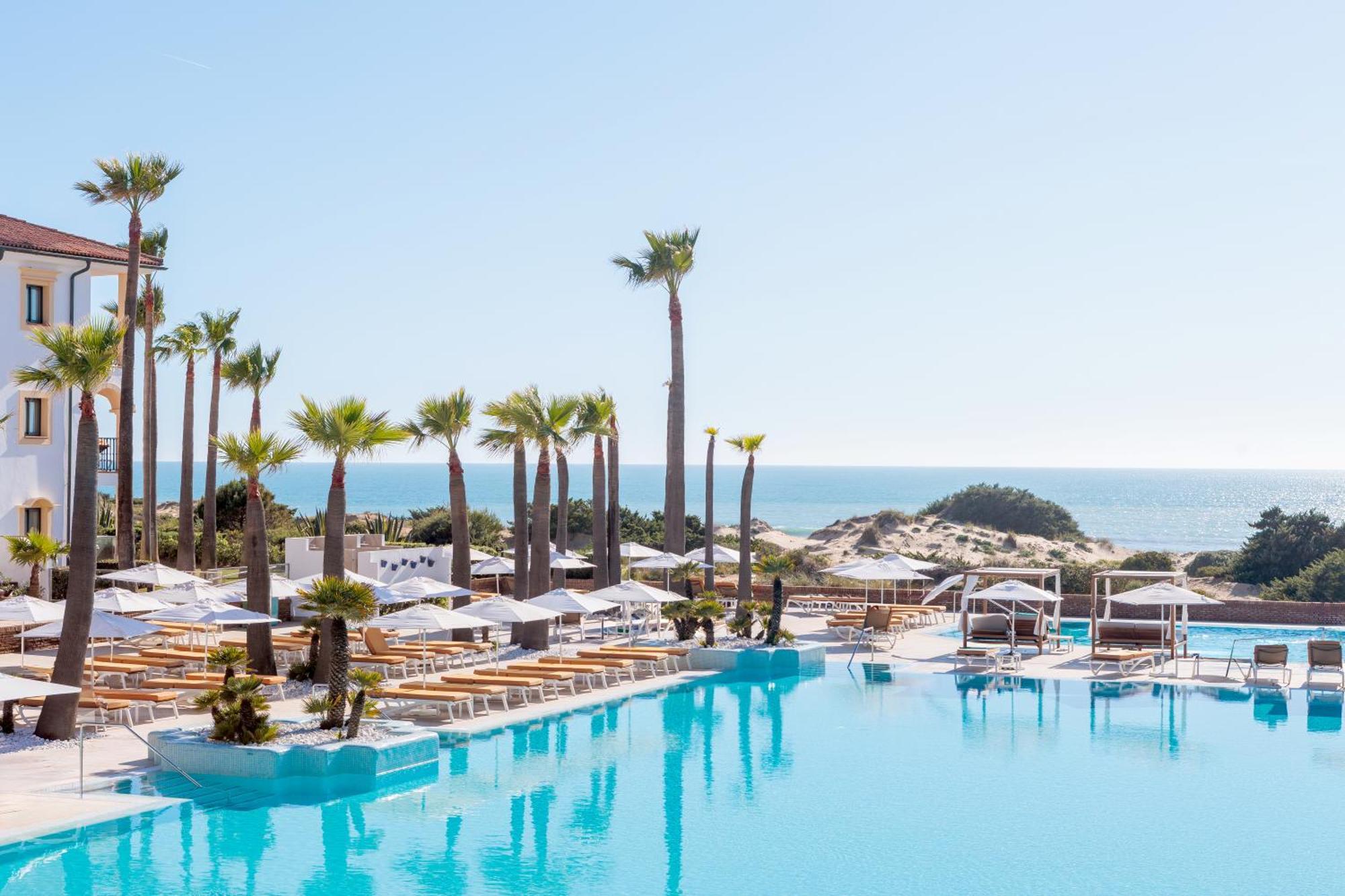 Iberostar Selection Andalucia Playa Hotel Chiclana de la Frontera Luaran gambar The resort's main pool