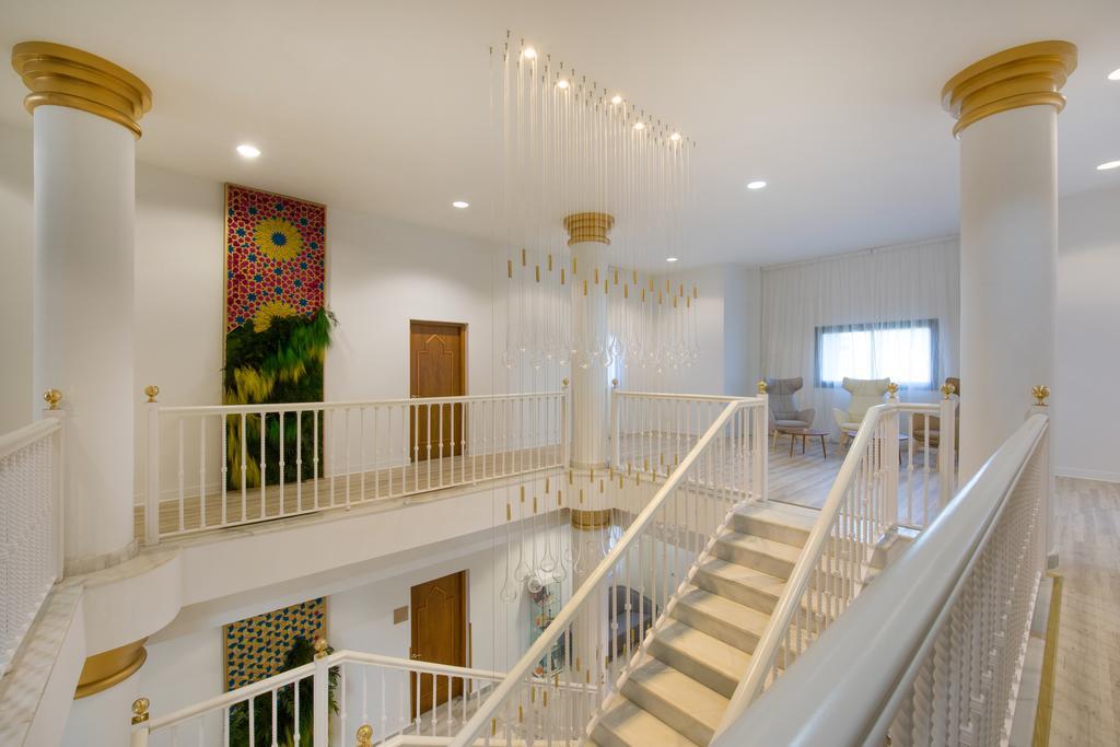 Iberostar Selection Andalucia Playa Hotel Chiclana de la Frontera Luaran gambar Interior of the residence
