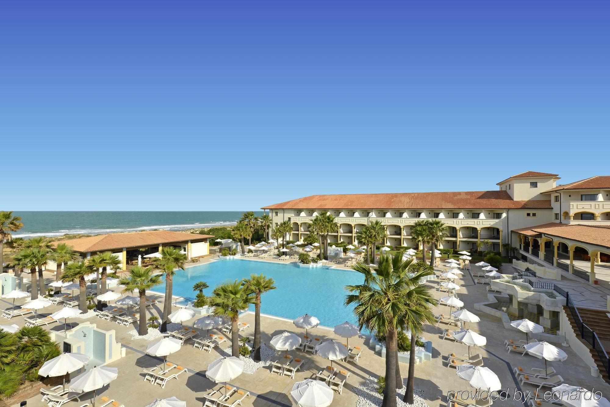 Iberostar Selection Andalucia Playa Hotel Chiclana de la Frontera Luaran gambar The Hotel